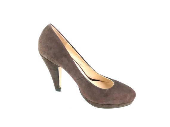 Vintage Chocolate Brown Classic Suede Pumps - image 1