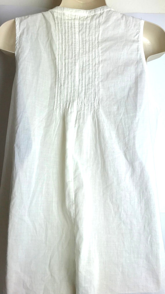 Light and Airy Summer Cotton White Top - image 2