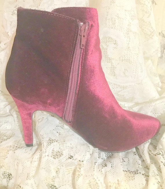 Vintage Velvet Scarlet Burgundy Booties - image 8