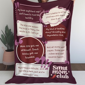 Smut Mom Club Throw Blanket – Bookish Gift for Spicy Romance Readers, Kindle Girls, Booktok – Soft Cozy Reading Blanket 50×60 or 60×80