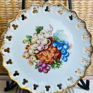 Norcrest vintage fruit plate made in Japan FREE SHIPPING, grapes pineapple blueberry cherry MCM 1960&#39;s scalloped edge with gold trim