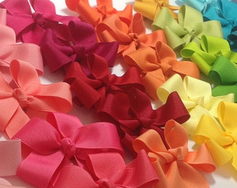 One Tails Down Hair Bow - Your Choice of Color, Tails Down Bow, Girls Hair Bow, Grosgrain Hair Bow, Girls Hair Accessory