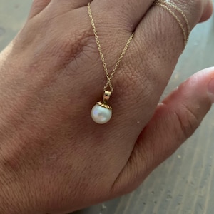 Vintage estate 10k solid gold freshwater pearl necklace pendant charm