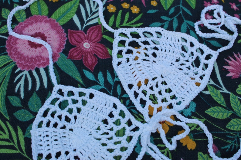 Crochet Pattern Tutorial BIKINI RAINBOW TOP only digital image 2