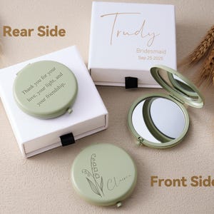 Custom Name Compact Mirror - Double-sided Engraved Mirror Gift Set, Birth Flower Mirror Gift for Wedding, Bridesmaid Proposal, Hen Party