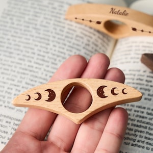 Custom Engraved Walnut Book Page Holder, Unique Wooden Thumb Spreader, Thoughtful Reading Accessories Gift for Readers and Teachers image 9