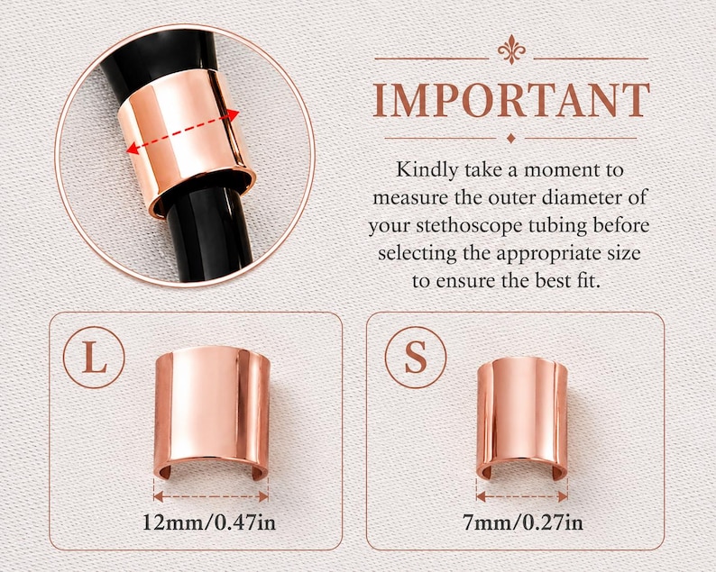 Pu&ograve; includere: Adattatori per tubi di stetoscopio color oro rosa, etichettati "L" e "S", con misure di 12 mm e 7 mm. L'immagine include un diagramma che mostra come misurare il tubo. Il testo recita "IMPORTANTE" e fornisce istruzioni.