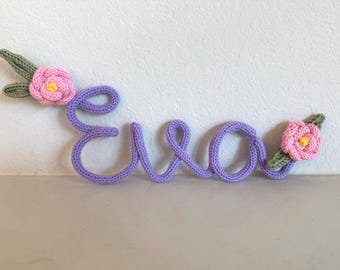 Gebreid aangepast naambord | Naam gebreide draad | Bordje kinderziekenhuis | Baby welkom Naam | Kinderkamer met ruimtethema | Kwekerijnaam bloemen