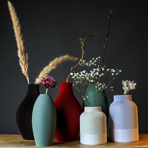 Jarrón KAYA Japandi, acanalado | Jarrón de diseño moderno | Decoración minimalista para sala de estar | Jarrón escandinavo | Idea de regalo imagen 7