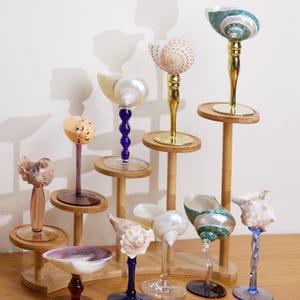 Natural Conch Shell Wine Glass,Martini Glasses，Wedding Bridesmaids Bachelor Hen Do Party Gift