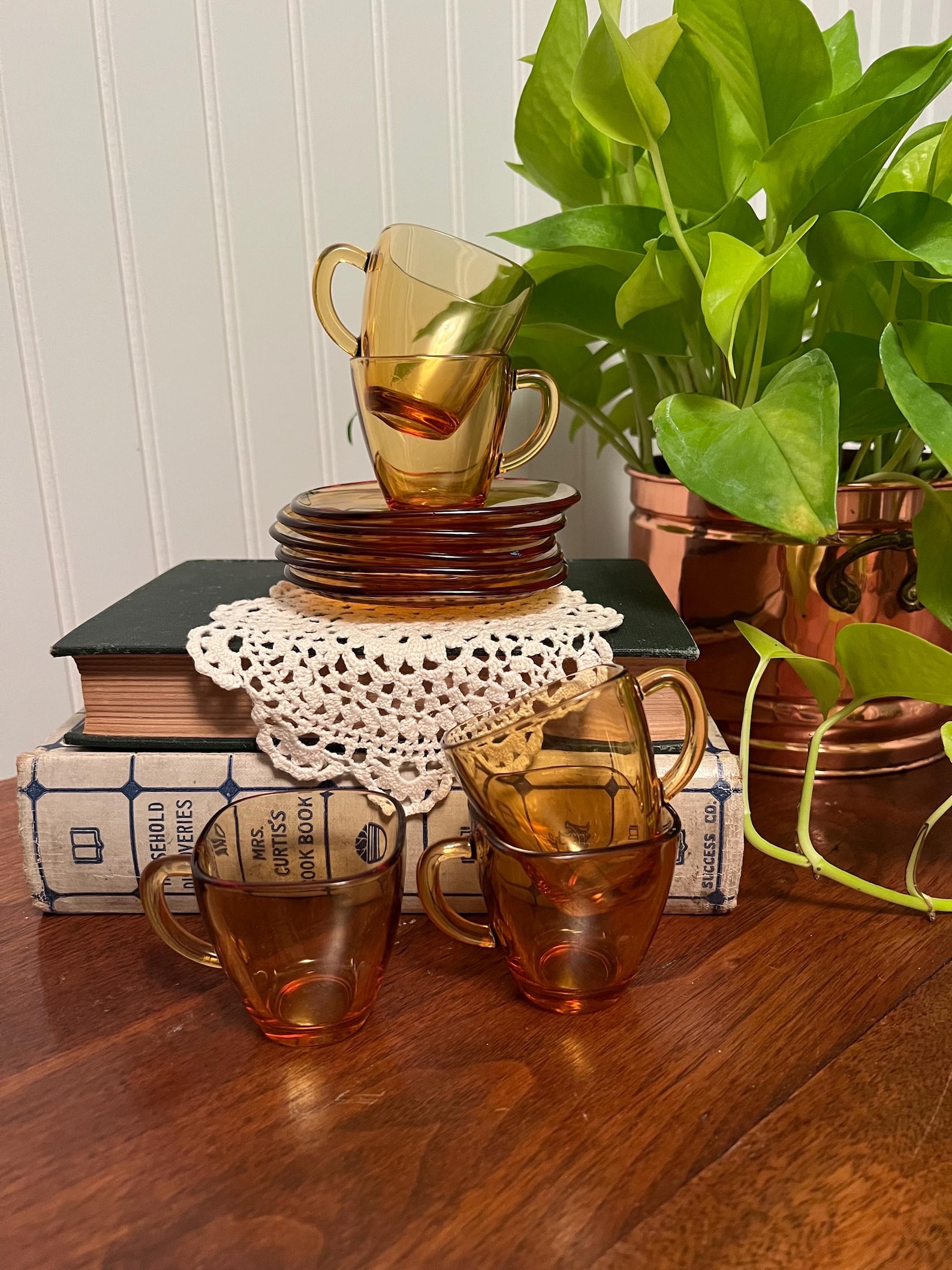 Vintage Vereco France Amber Glass Espresso Mugs and Saucer Plates (Set of 5)