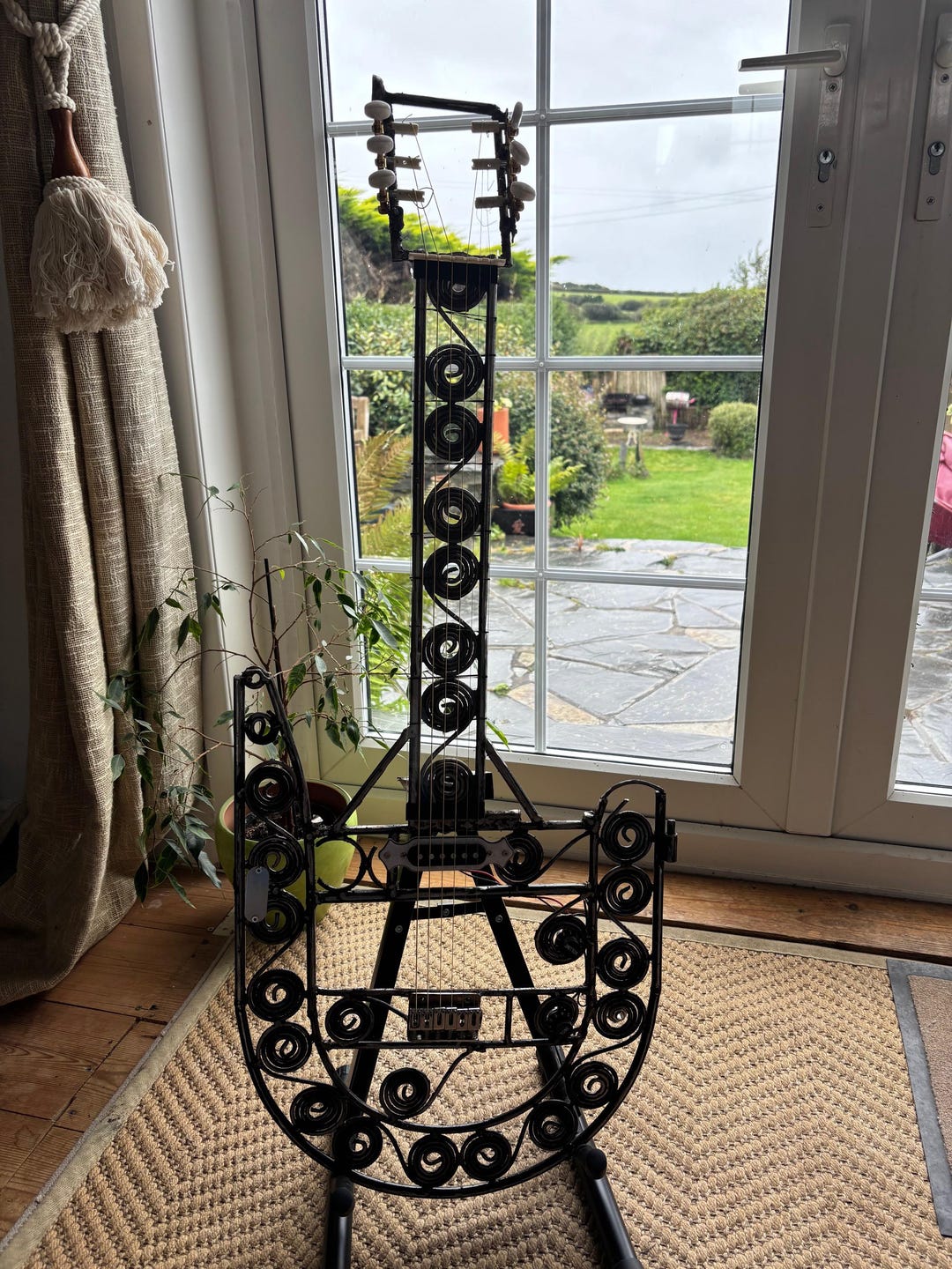 Full Size Scrap Metal Electric Guitar Sculpture – Instrument and Wall ...