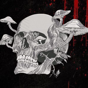 Puede incluir: Ilustración detallada en blanco y negro de una calavera con hongos que crecen en ella. La calavera tiene dientes y cuencas de los ojos visibles, con varios hongos que brotan de la parte superior y los lados. El fondo es negro con detalles en rojo.