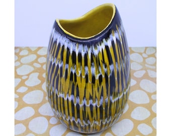 Scheurich West Germany Pottery Vase — Marked 231 Foreign — High Glazed In Black, Mustard & Ivory