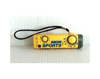 Vintage MDR Sports AM/FM Portable Radio (Works)