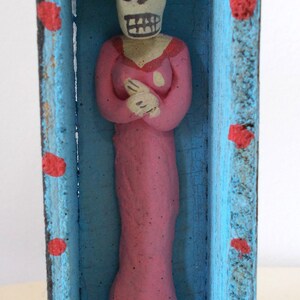 Day Of The Dead Folk Art 3 Wood Coffins With Clay Figures image 4