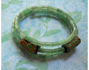 Memory Wire Bangle — Green Glass Beads/Millefiori Bead Accent (Italy)