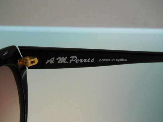 A.M. PERRIS (Colors In Optics) Black/Gray Sunglas… - image 5