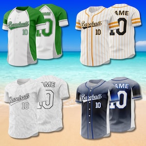 Op de afbeelding: Een verzameling honkbalshirts in verschillende kleuren en ontwerpen. De shirts hebben het woord "Baseball" en het nummer "10" op de voorkant. Sommige shirts hebben het woord "NAME" en het nummer "0" op de achterkant.