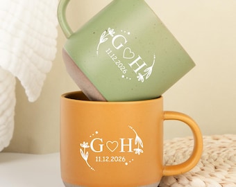 Personalized Mr & Mrs Pottery Mug, His and Hers Cup,Wedding or Anniversary Keepsake,Wedding Gift for Couple,Personalized Anniversary Gift