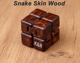 Cubo infinito de madera antiestrés, juguete antiestrés personalizado, hecho a mano, ecológico y sensorial. Ideal para personas con autismo, viajes y como regalo.