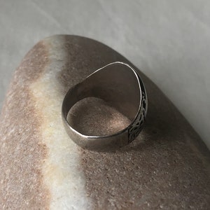 Vintage Handcrafted Sterling Oval Ring image 3