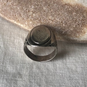 Vintage Handcrafted Sterling Oval Ring image 5