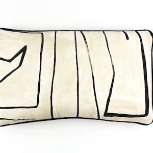 On Sale  - Kelly Wearstler for Lee Jofa Graffito Pillow in Linen/Onyx GWF-3530.18 (Both Sides) Made To Order