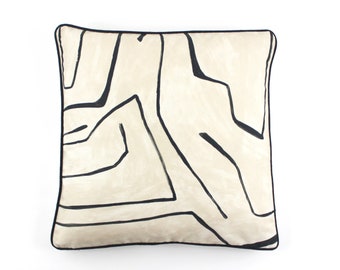 On Sale - Kelly Wearstler for Lee Jofa Graffito Pillow in Linen/Onyx GWF-3530.18 Black/Beige (Both Sides- Made To Order)w