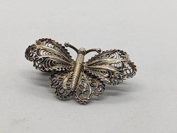 蝶々　アンティーク　ヴィンテージ　シルバーアクセサリーブローチ Vintage 800 Silver Butterfly Brooch Filigree Style - Etsy 日本