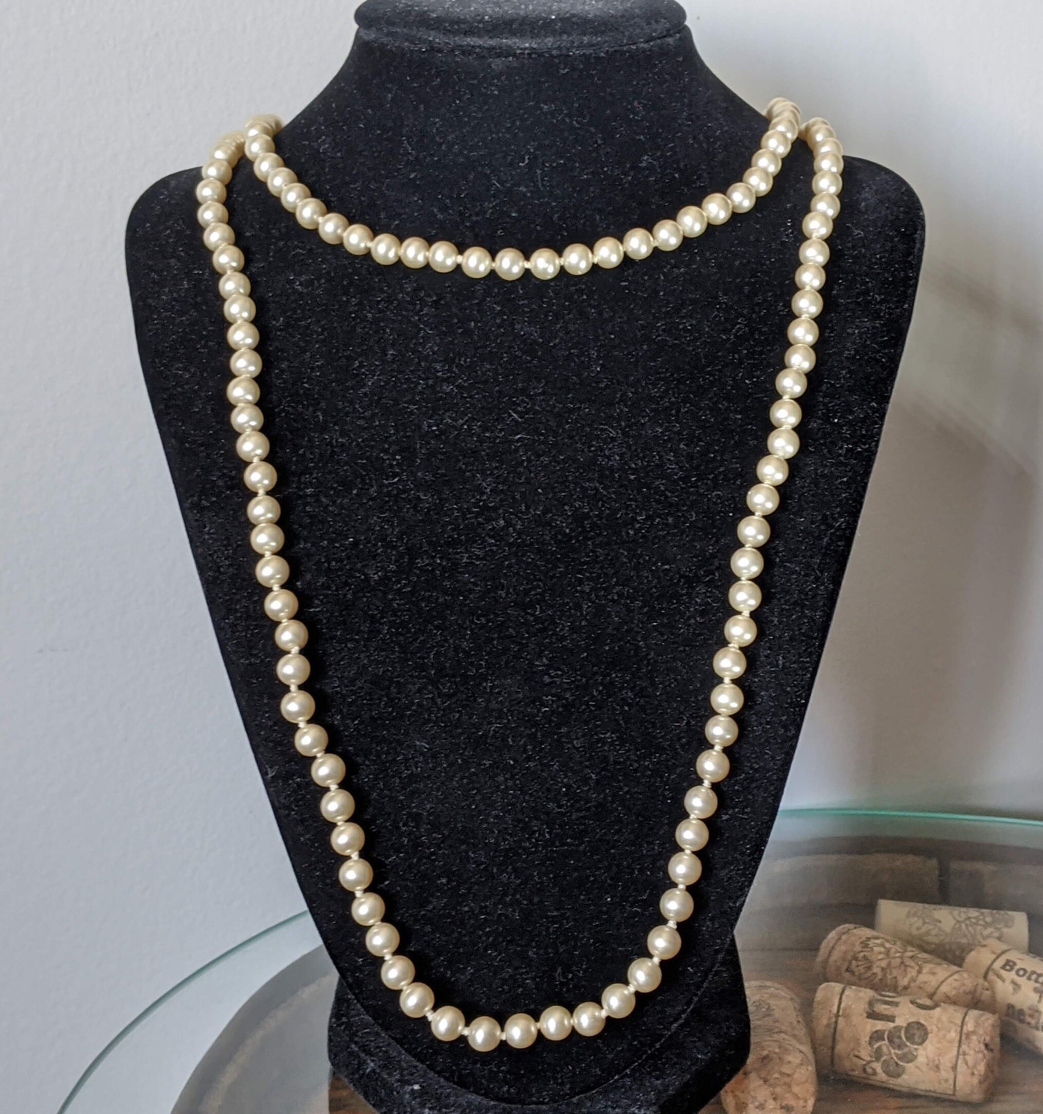 Retro Caged Faux Pearl Necklace