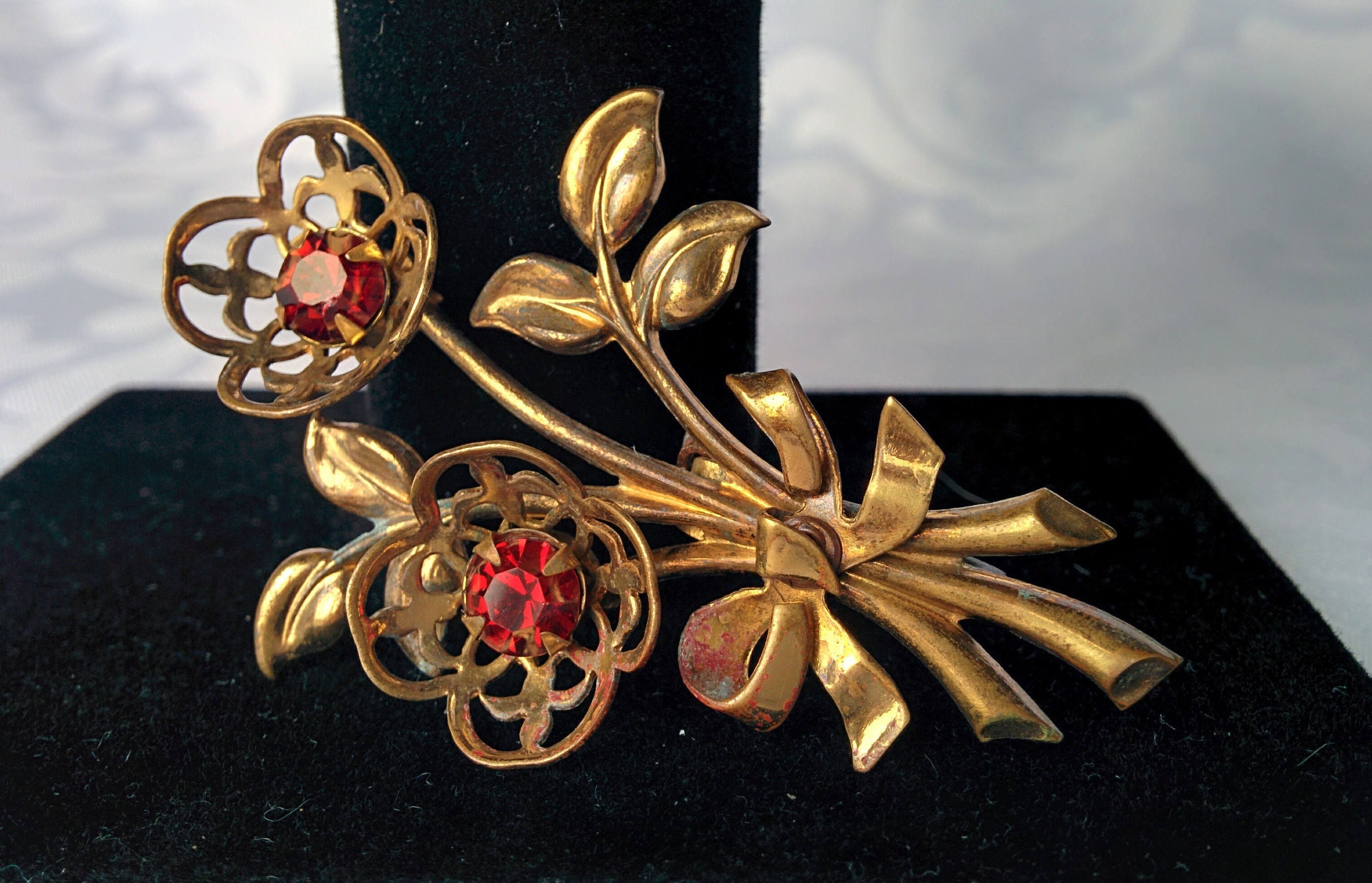 Vintage Coro Brooch Coro Flower Brooch Coro Ruby Red Stone Flower Brooch Brooch Coro Brooch Brass Brooch Etsy Canada