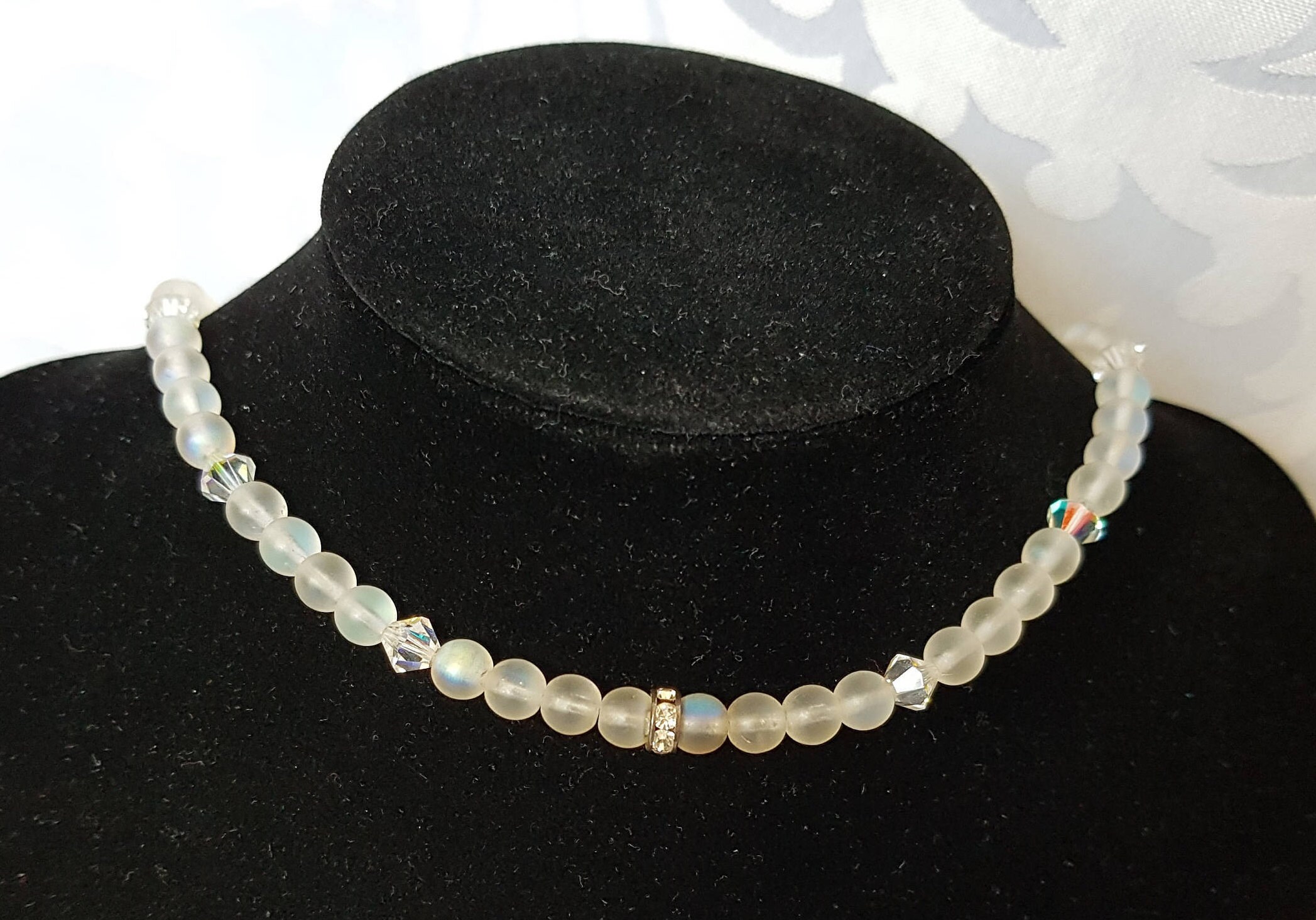 Vintage Frosted Glass Necklace Frosted 