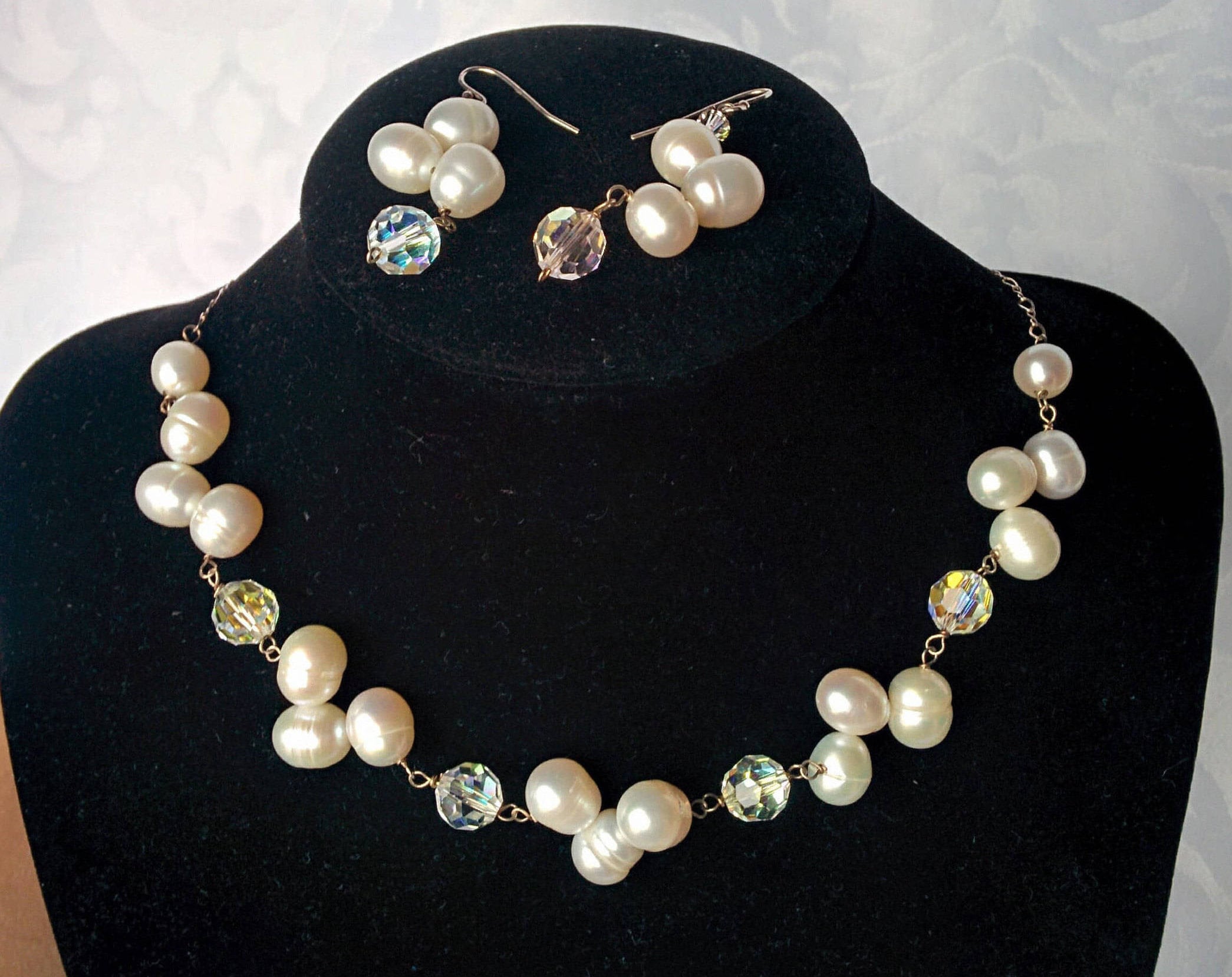 Freshwater pearl necklace and earring set clearance