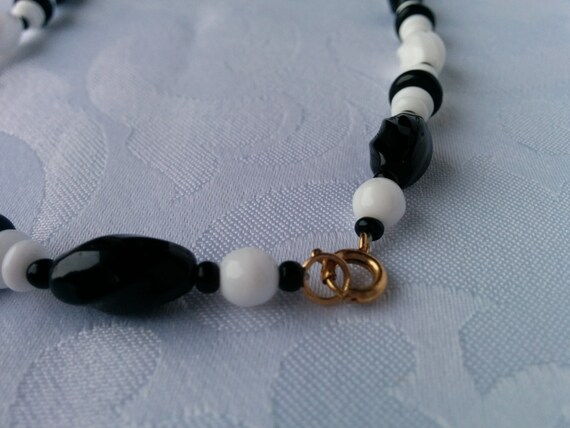 Vintage Glass Bead Necklace, Black and White, Milk Glass