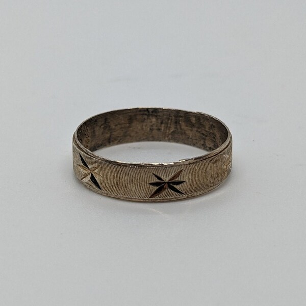 Sterling Silver Band Ring Unisex Size 8 Mexico Sterling Ridged Star Pattern