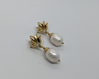 Gold Tone Genuine Pearl Earrings Baroque Pearls 1.25 Inch