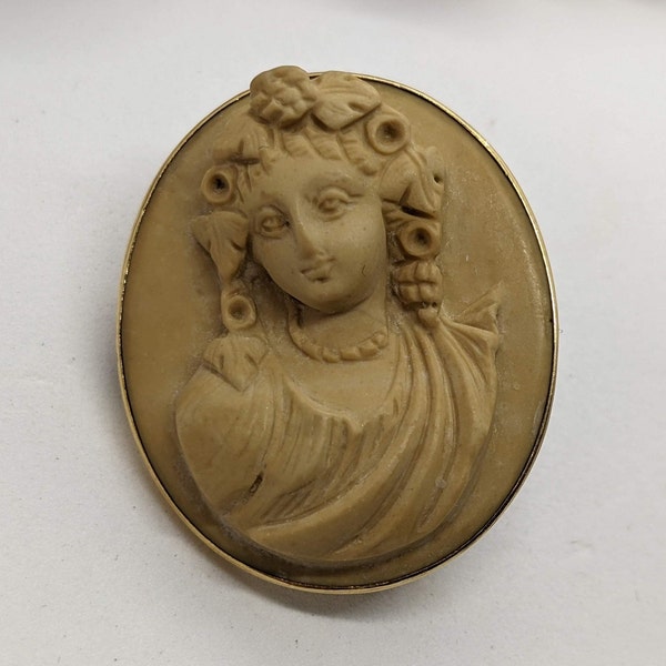 Antique 18K Gold Lava Cameo Brooch 1.4 Inches Tall Portrait Style High Relief