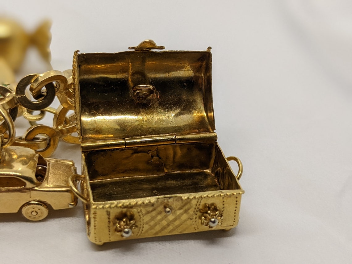 Vintage 18K Solid Italian Gold Charm Bracelet Unoaerre Etsy