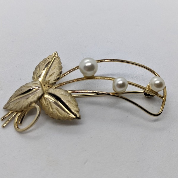 Bond Boyd  Sterling Silver Genuine Pearl Gold Tone Brooch 2 Inches Long