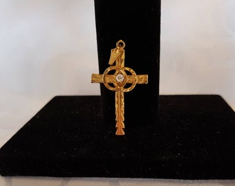 Gold Tone Cross Pendant, Gold Cross Pendant, Gold Cross, Pendant