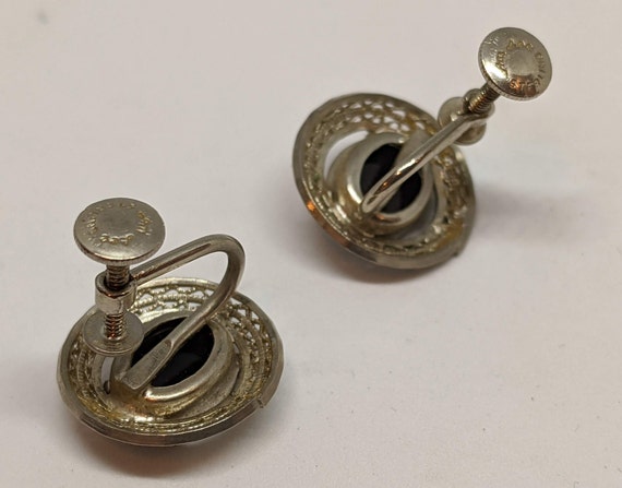 Silver screw back earrings deals
