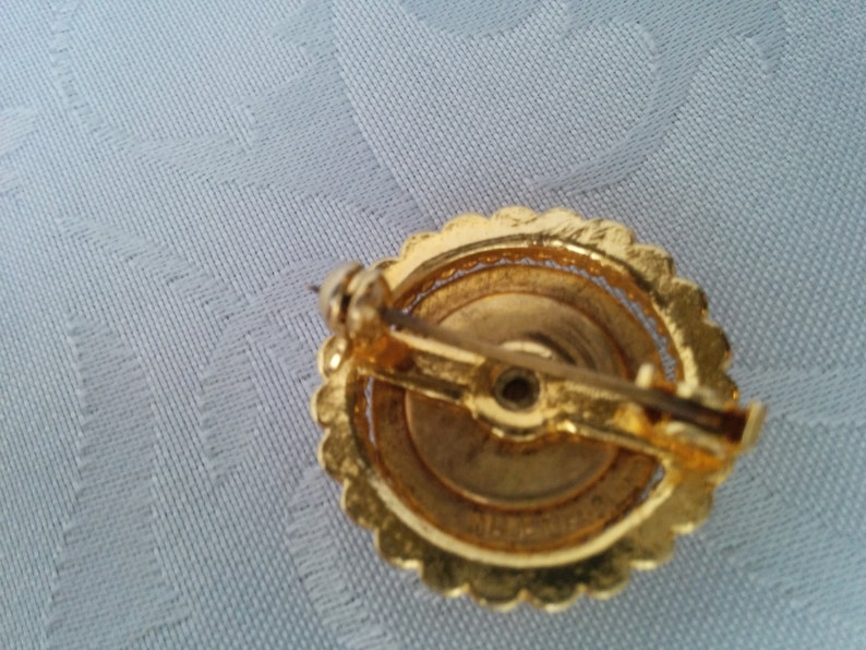 Vintage Maple Leaf Glass Cabochon Pin Brooch Made in England