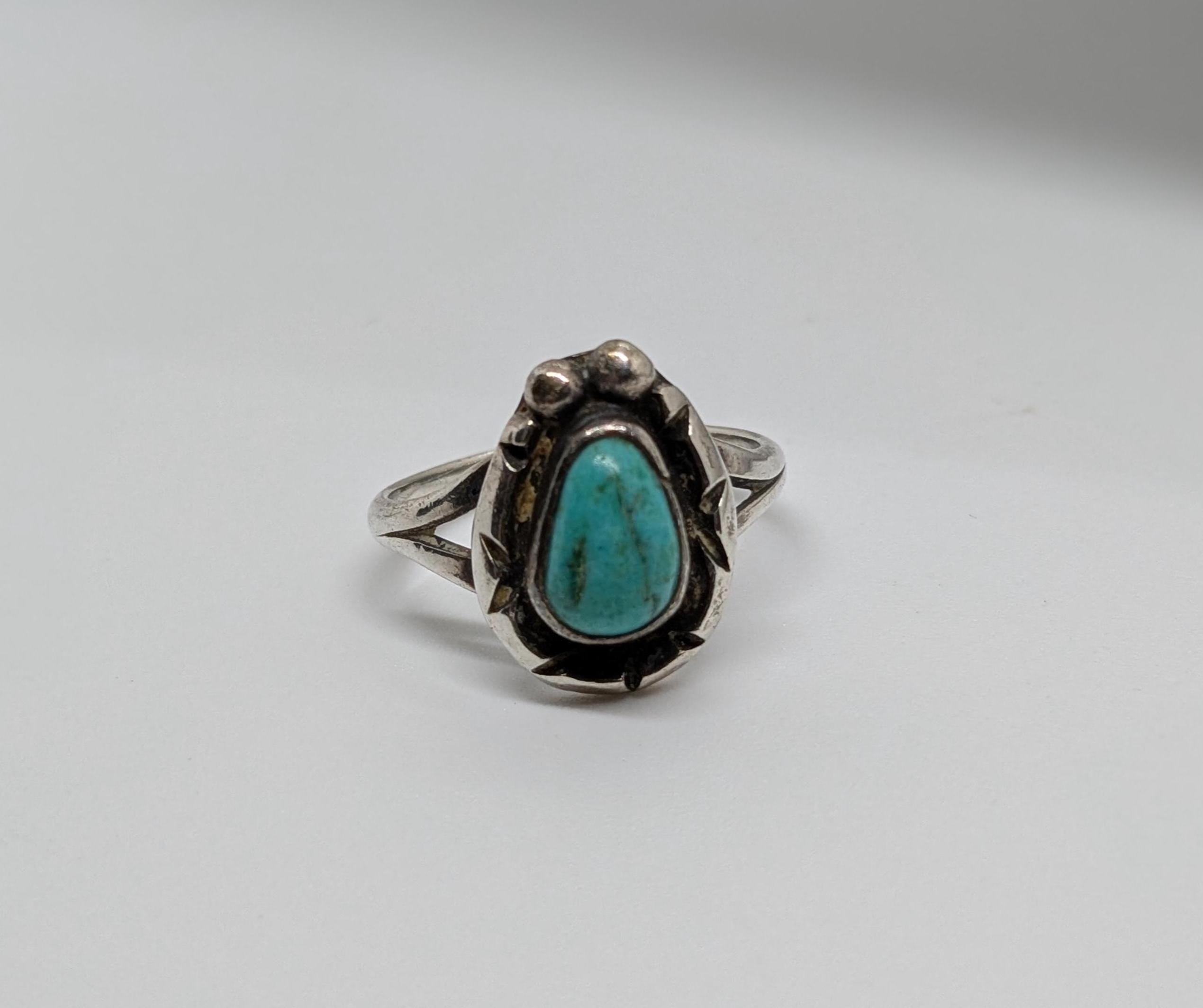 Vintage Sterling Genuine Turquoise Ring Size 7 Native American Style