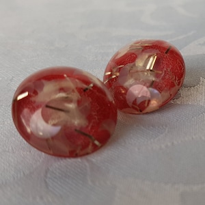 Vintage Lucite Confetti Earrings Clip On, Red Clear Confetti Lucite Earrings, Lucite Earrings, Confetti Earrings, Clip On Earrings, Earrings