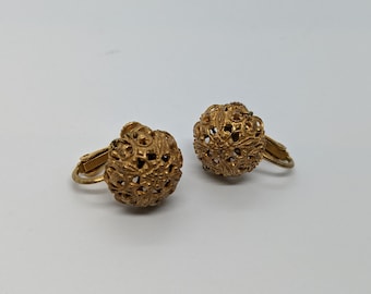 Vintage Miriam Haskell Gold Tone Clip On Earrings 1/2 Inch Size