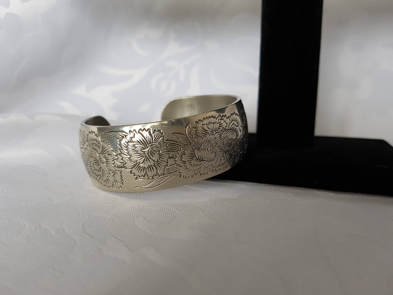 Kirk Pewter Cuff Bracelet Bracelet Pewter Bracelet Kirk Pewter Carnation Floral Bracelet