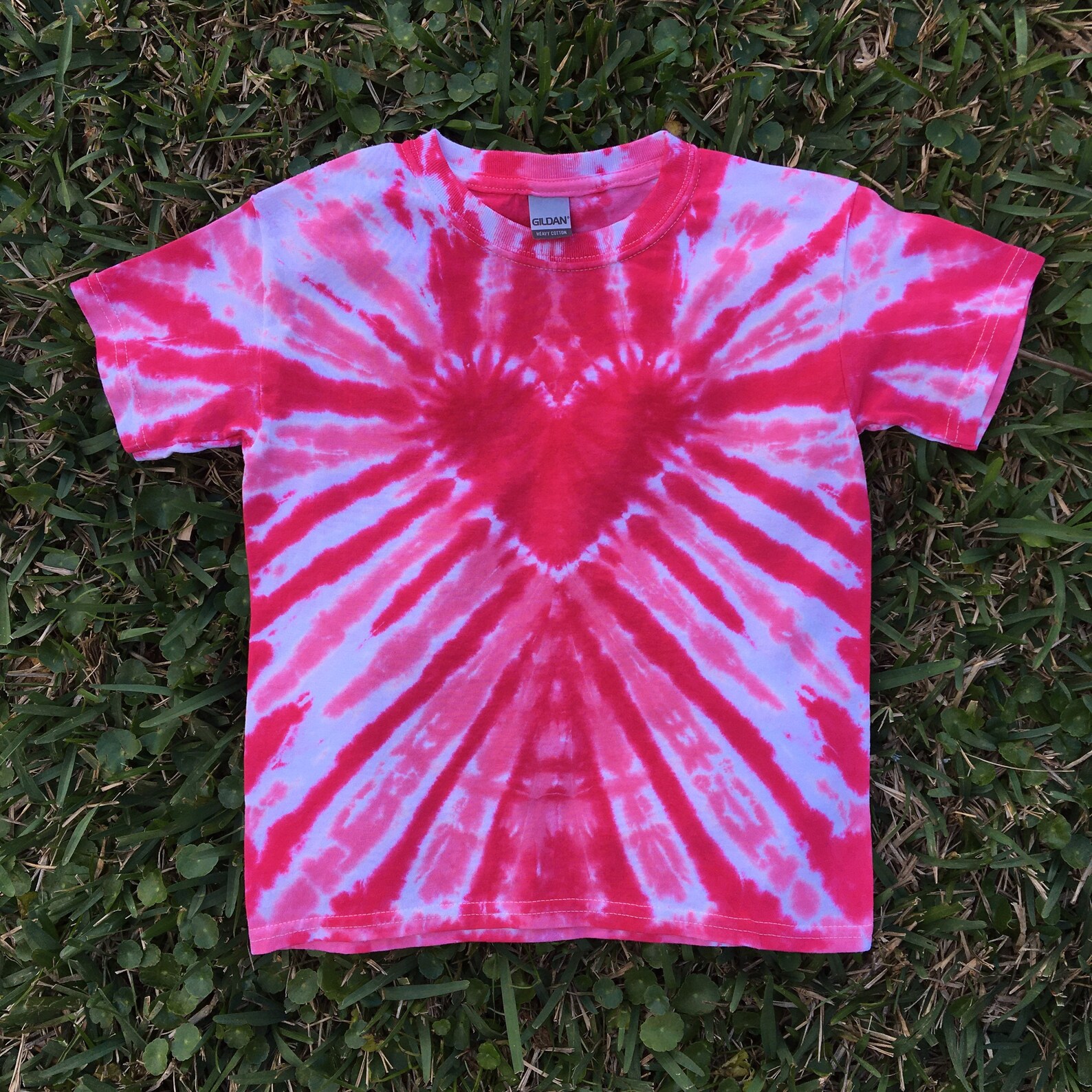 hot pink tie dye shirt