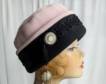 Pillbox Lid in Soft Pink with  Black Cuff