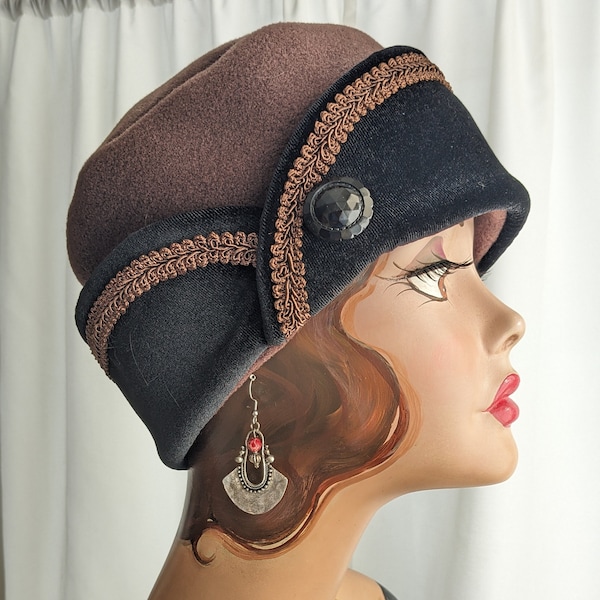 Brown Pillbox Lid with Black Velvet Cuff and Jet Button
